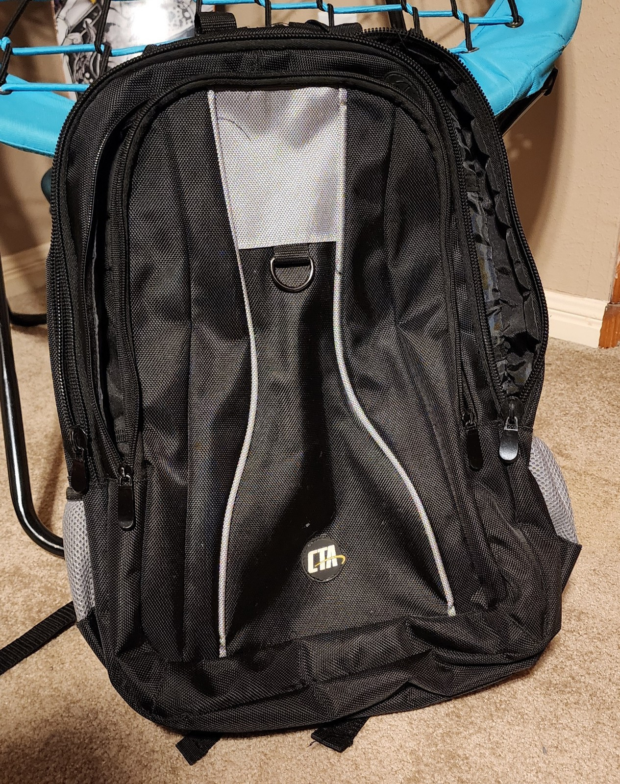 CTA Digital Universal Gaming Backpack Black MI-UBPG