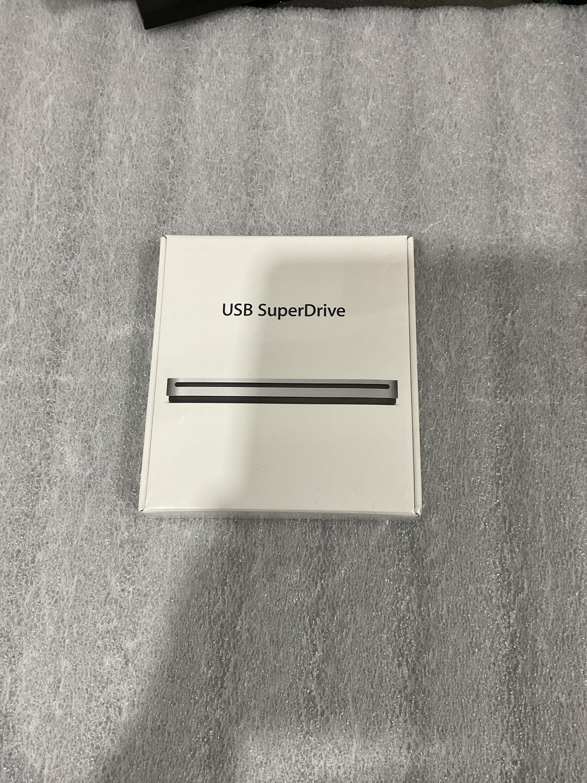 Apple USB SuperDrive A1379 MD564ZM/A External CD DVD Drive Silver New Sealed