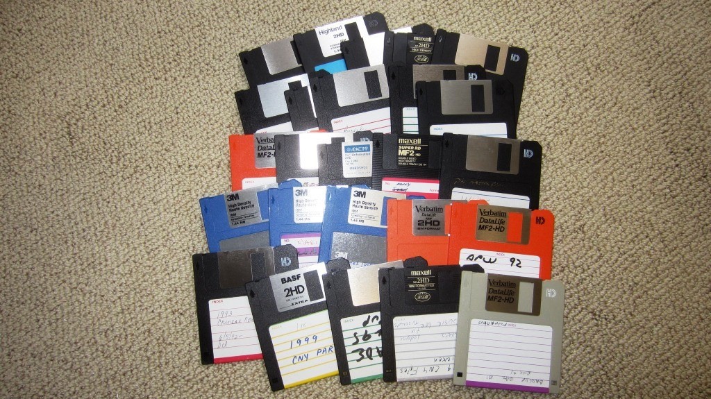 25 Used 3.5inch Floppy disk Media Degaused