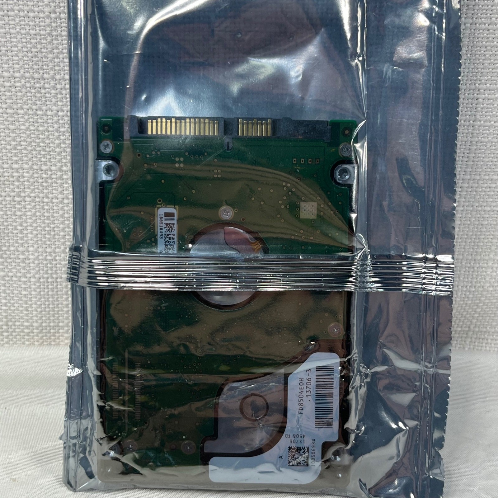 Seagate Momentus 5400.3 80GB Internal 2.5 Laptop Hard Drive SATA ST980811AS NEW