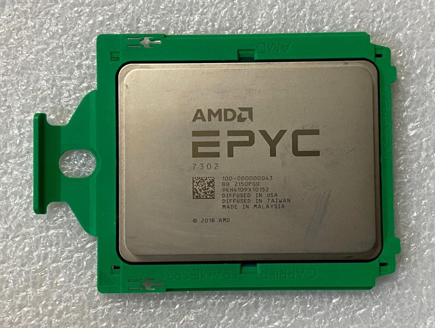 AMD EPYC 7302 100-000000043 3.0GHz 16-Core SP3 Server CPU Processor *Unlocked*