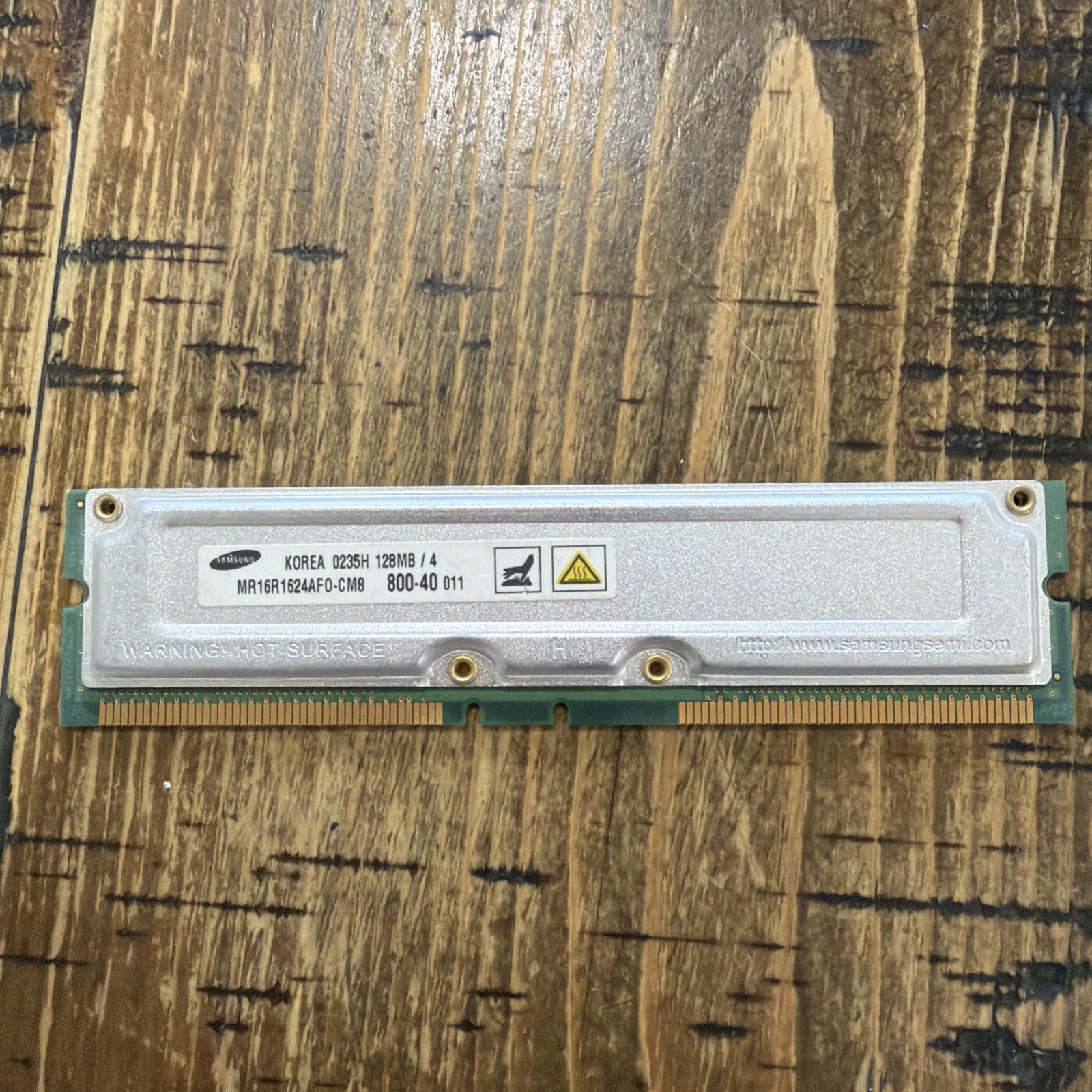 (2x 128MB) Samsung MR16R1624AF0  - CM8 800-40 128MB/4 ECC RDRAM Memory 