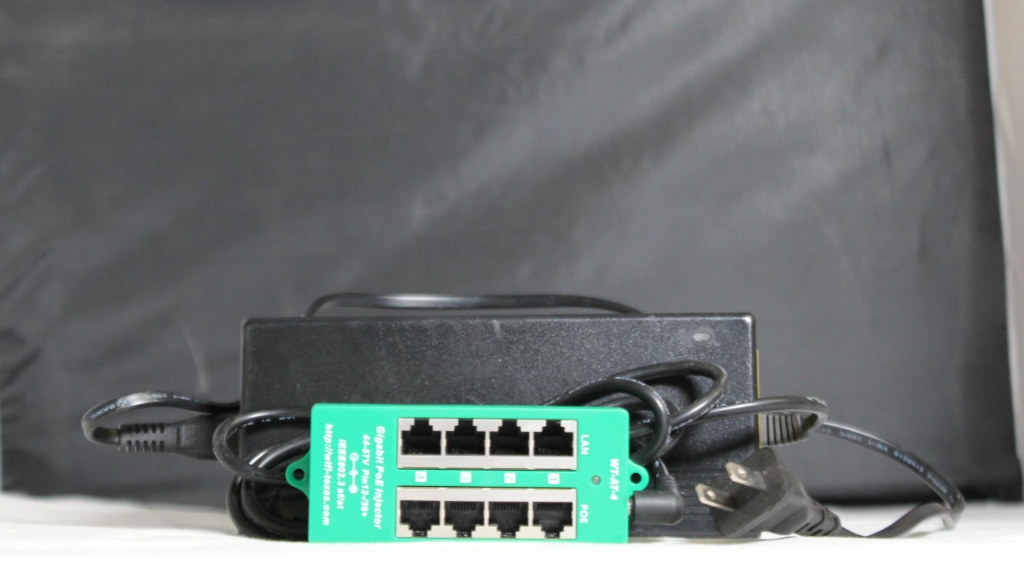 4 Port 44-57V Pin 12-/36+ Gigabit PoE Injector WT-AT-4 w/ AC Adapter