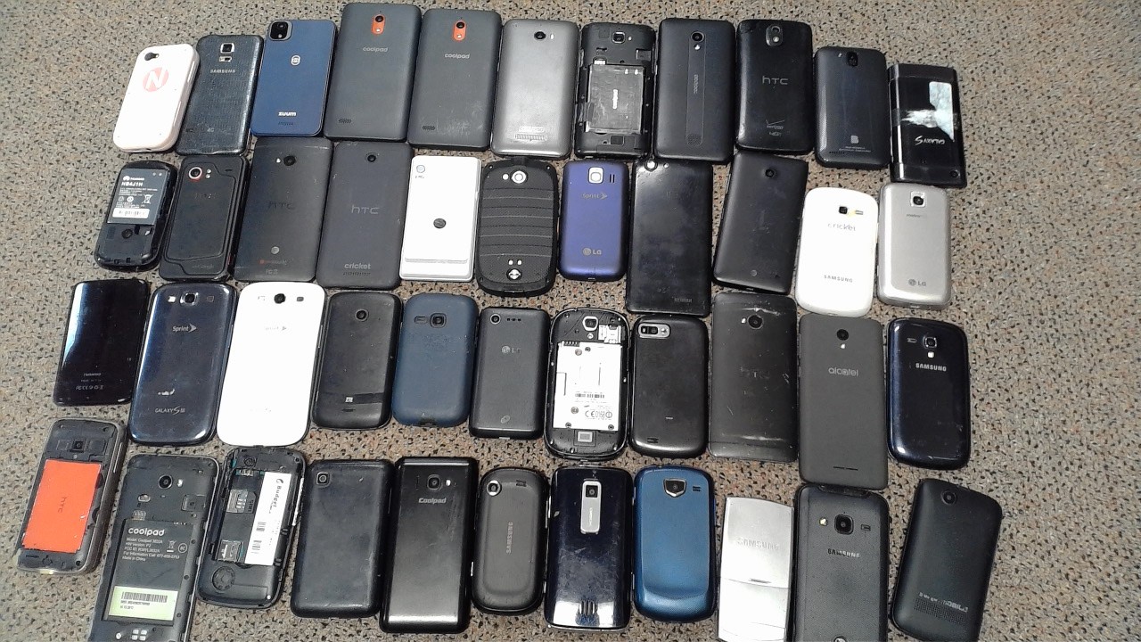 Lot of 44 Untested Older Mixed Brand Smartphones Cell Phones