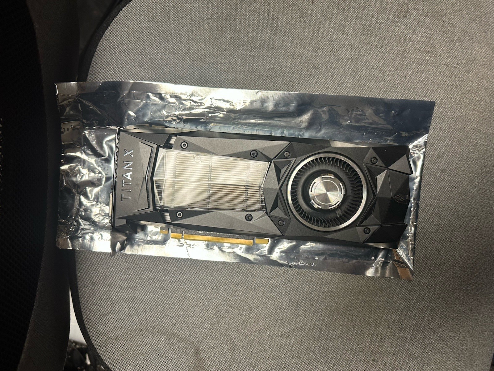NVIDIA GeForce GTX Titan X Pascal 12GB GDDR5X  GPU P/N: 900-1G611-2500-000