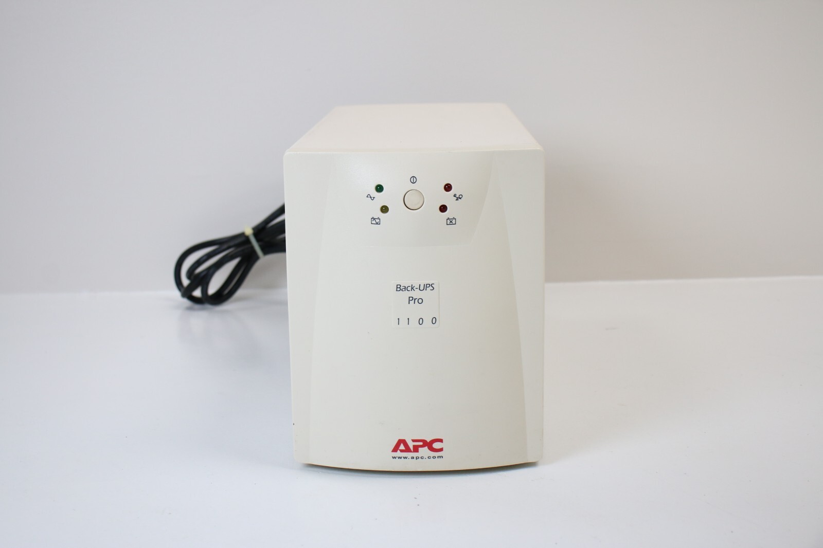 APC Back-UPS Pro 1100