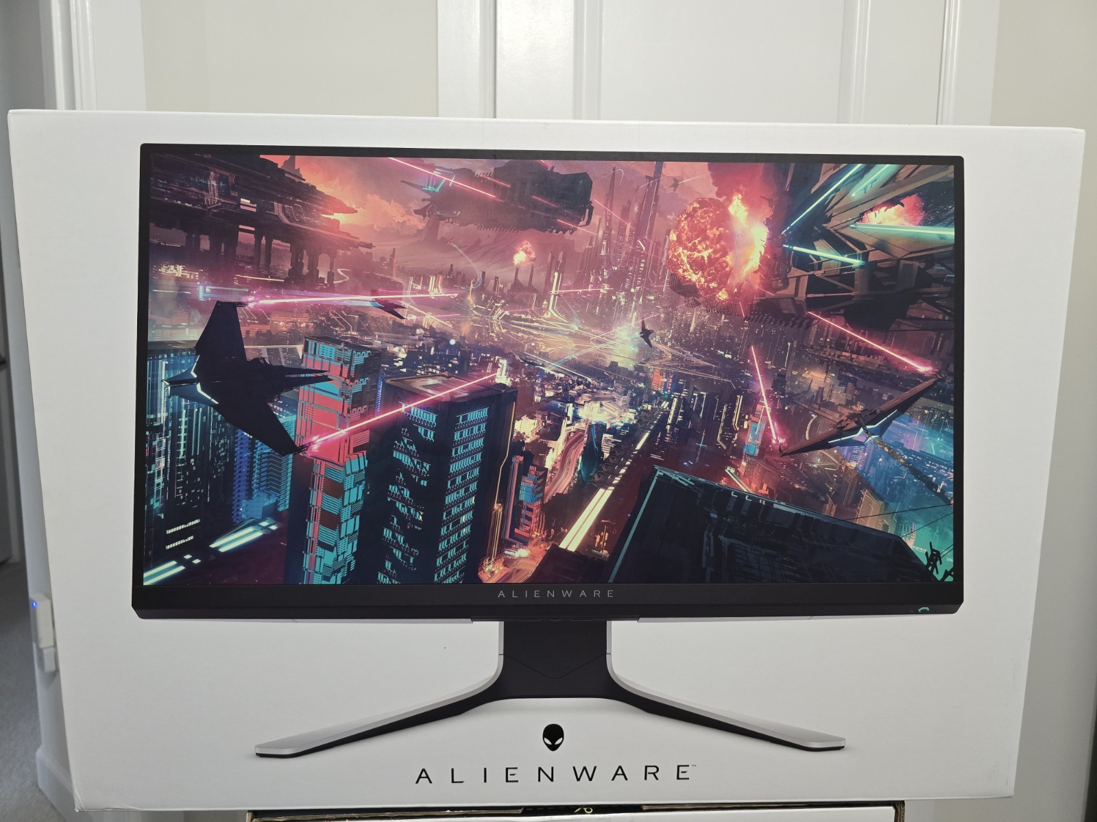 Alienware AW2720HF 27 inch Widescreen LCD Monitor - Black / Used/ Mint Condition