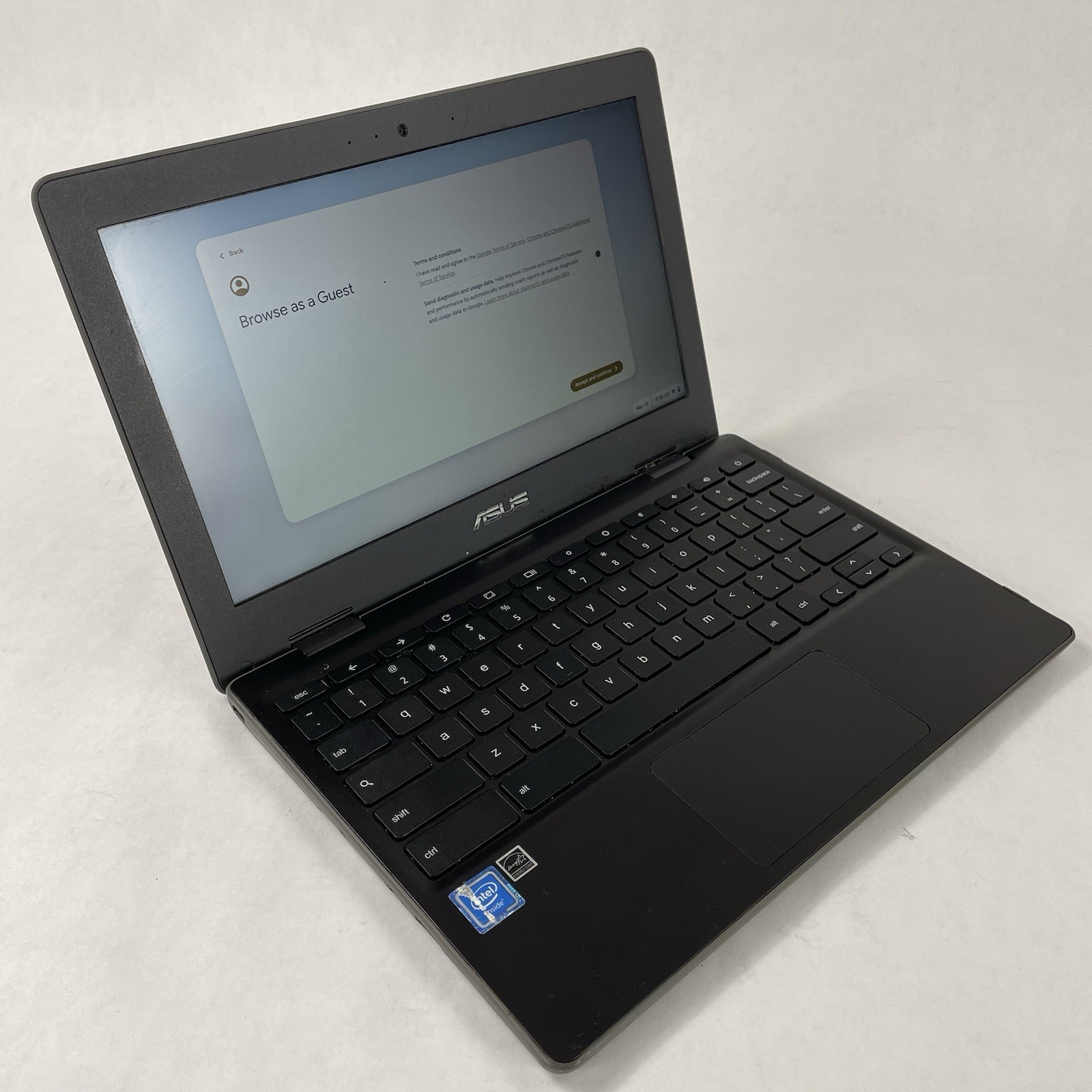 Asus C209M NoteBook 11.6" Celeron N4020 1.10 GHz 4GB RAM 16 GB Storage READ