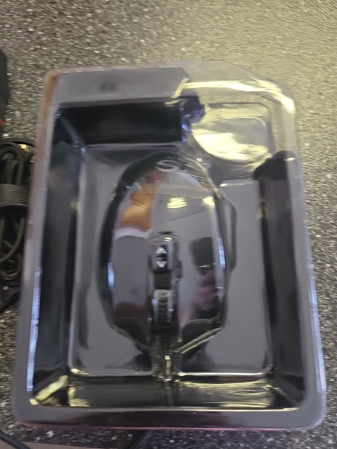 UtechSmart Venus Laser Precision MMO Gaming Mouse 16400DPI New