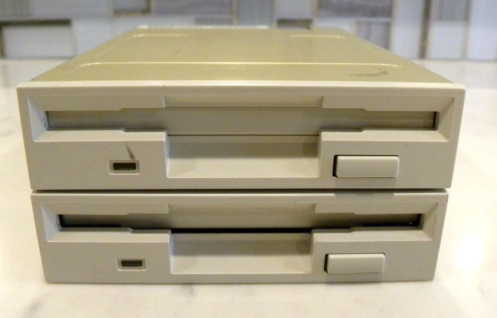 NewTronics Mitsumi D359T6 3.5" 1.44Mb Floppy Disk Drive AMIGA 2000/386/486/MMX