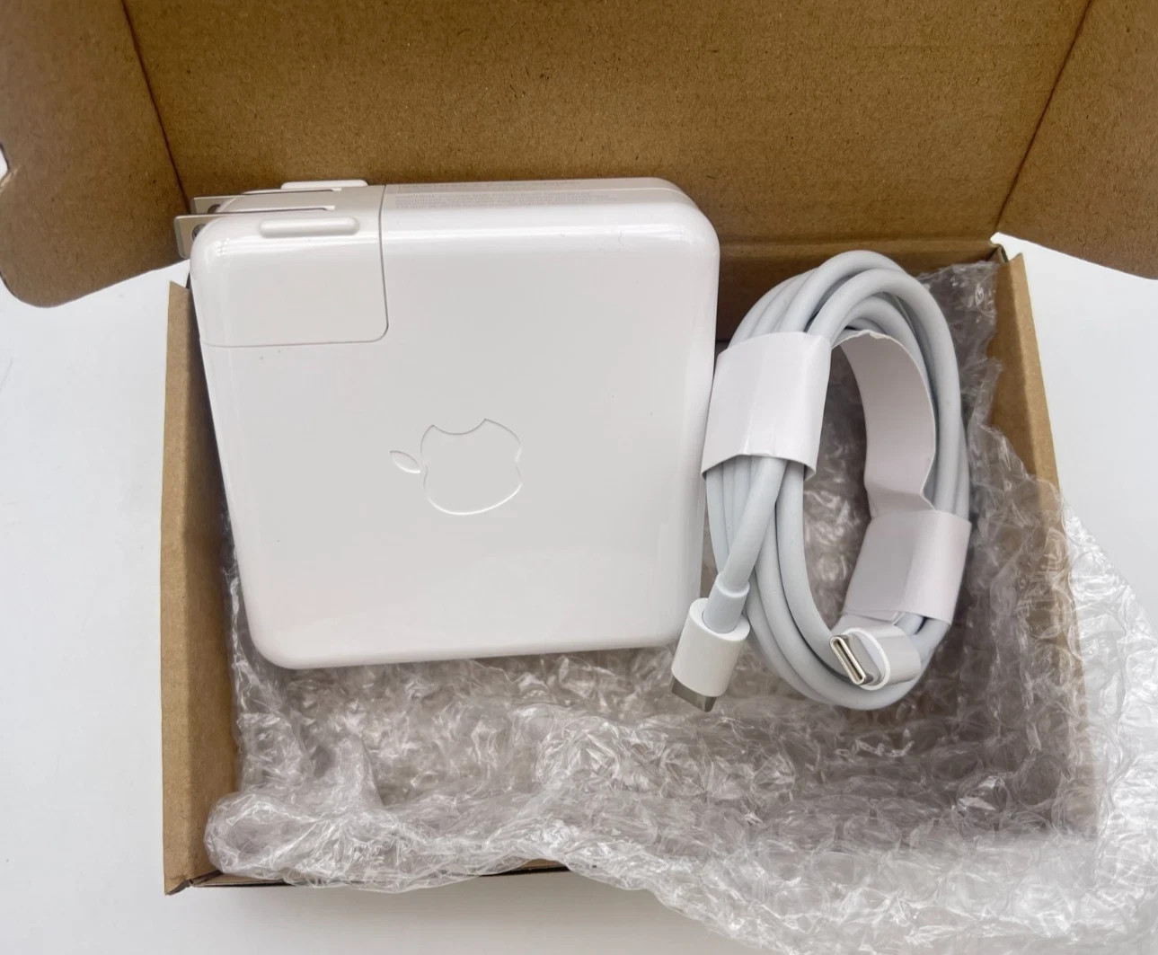 Genuine 96W USB-C Rapid Charger for Apple MacBook Pro 16-inch(with Cable) US NEW