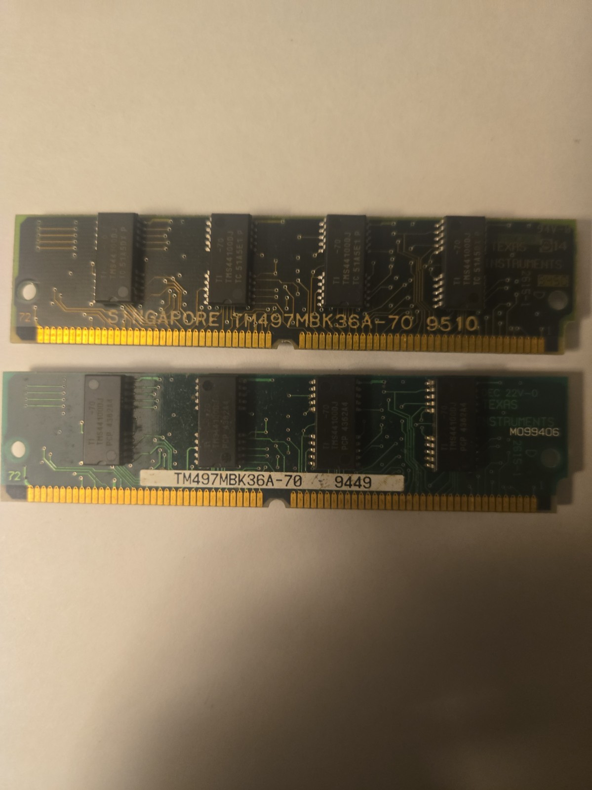 Vintage Texas Instruments 8MB Total (2 x 4MB) 72-Pin SIMM FPM Parity RAM Pair