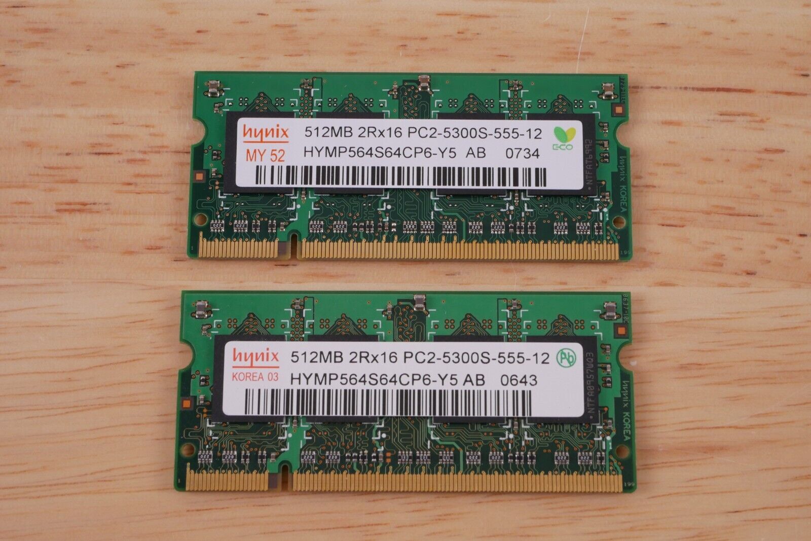 Hynix 1GB (2x512MB) PC2-5300S DDR2-667 667MHz 200-Pin SO-DIMM Laptop Memory RAM
