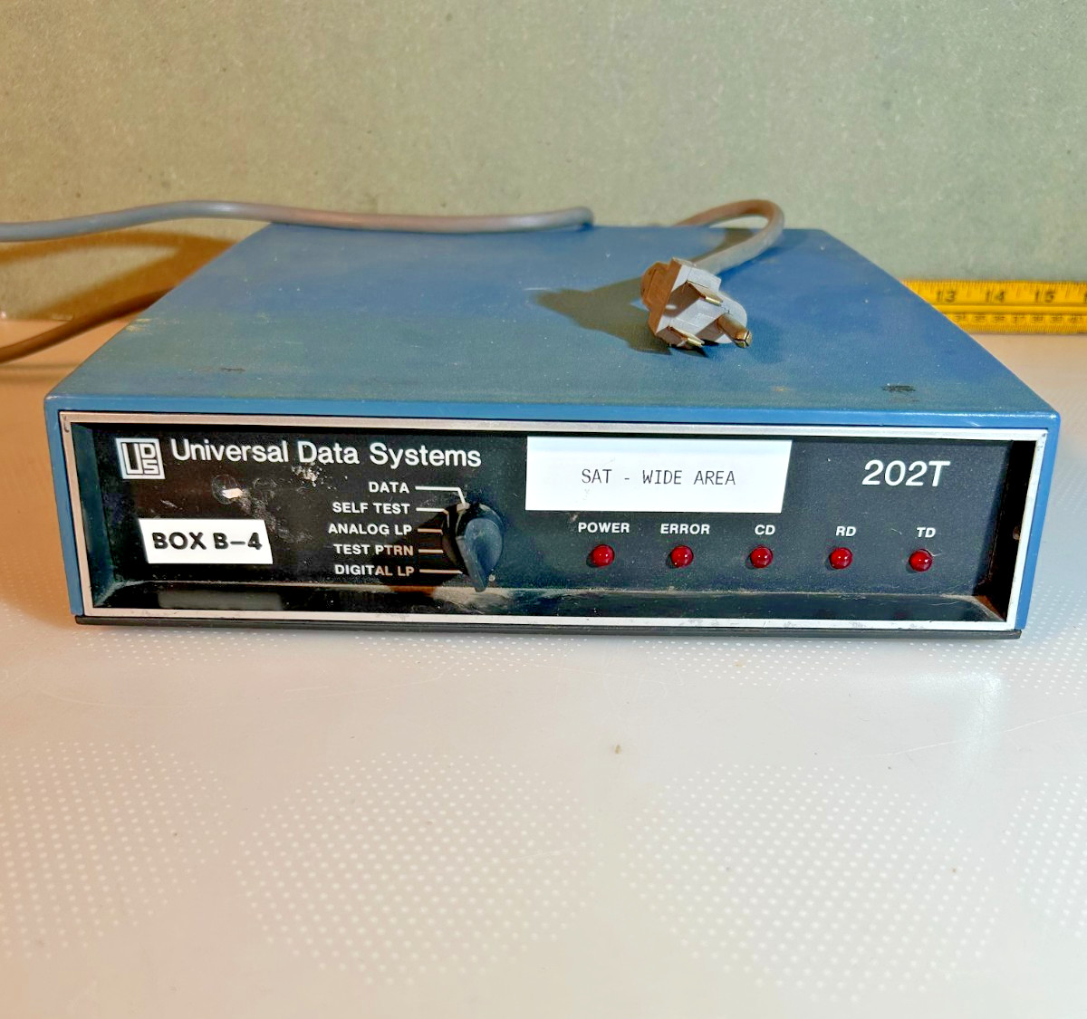 Vintage Universal Data Systems Model 202T