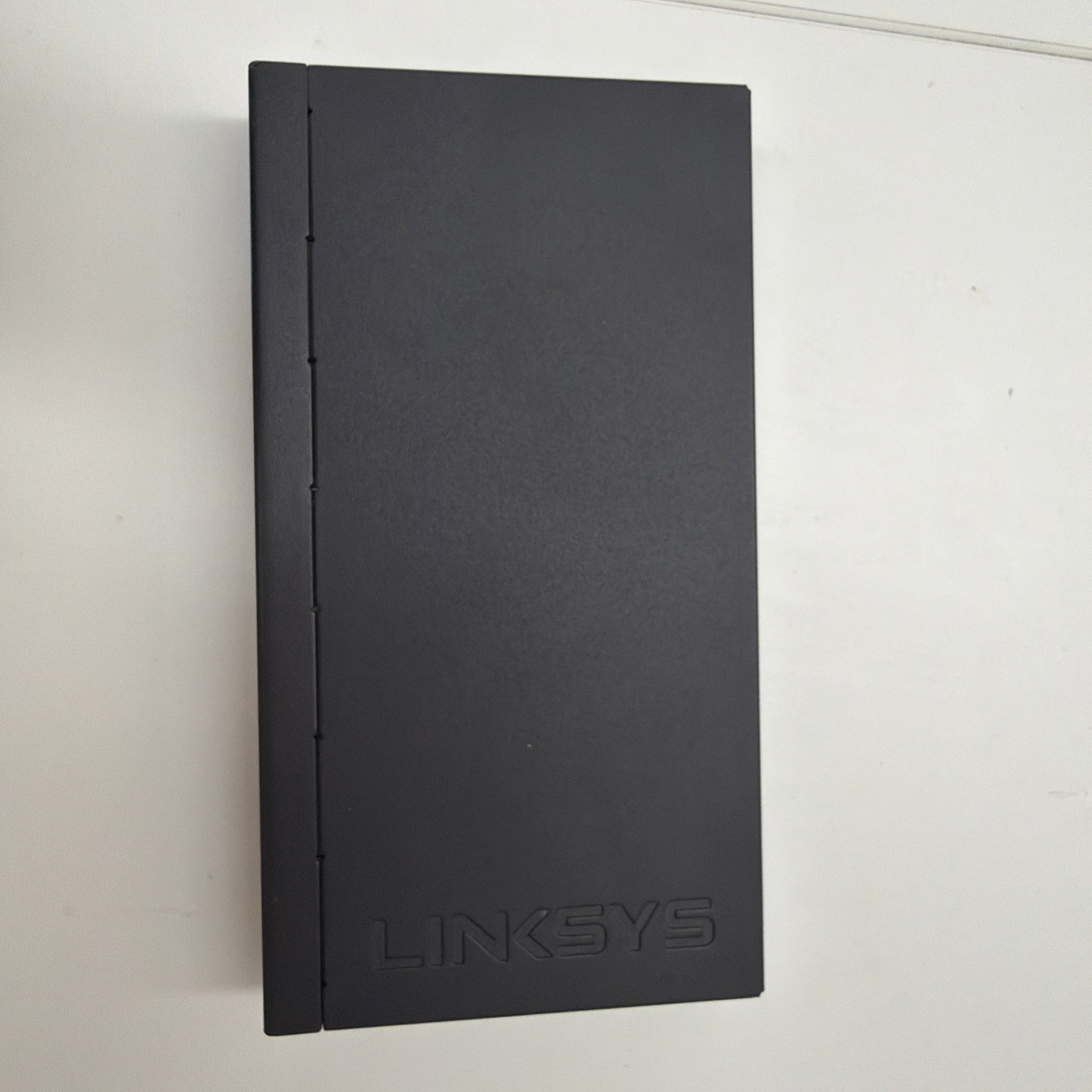 Linksys SE3008 8 Port Gigabit Ethernet Switch