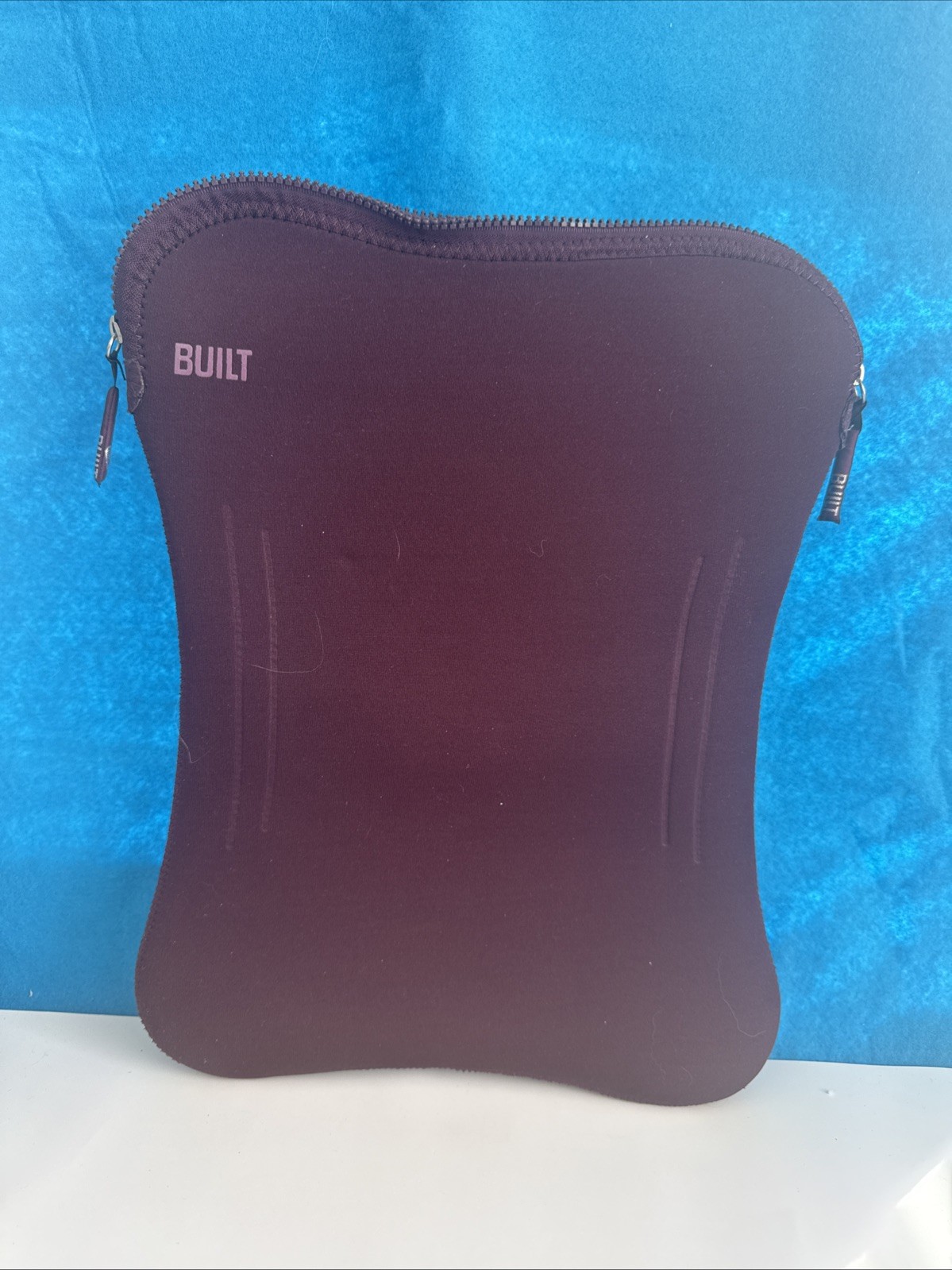 BUILT NY Neoprene Zip Computer Laptop Tablet Sleeve 15" x 12" Burgundy Travel