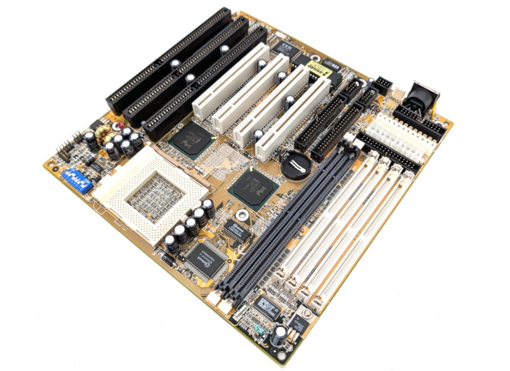Untested Gigabyte GA-586T2 REV 1.2 Motherboard Socket Socket 7 Motherboard EDO
