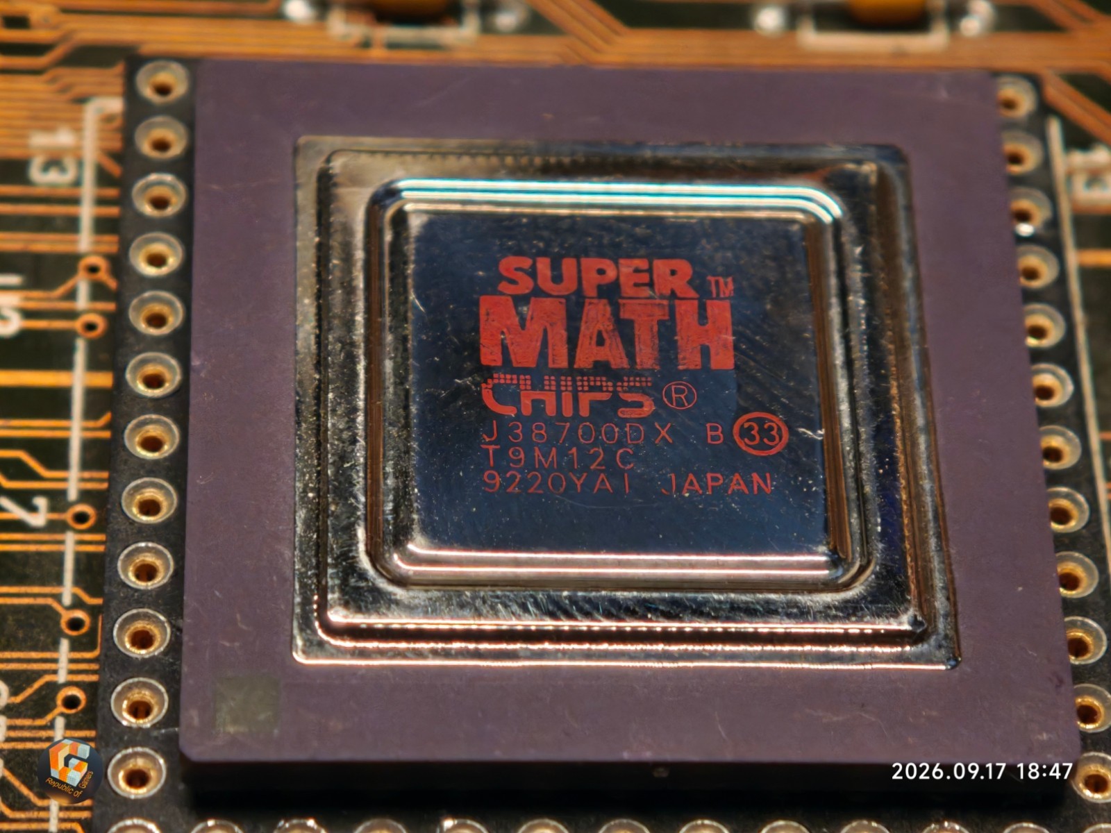 Vintage 387 PGA68 FPU CHIPS C&T SUPER MATH J38700DX-33 *TESTED*