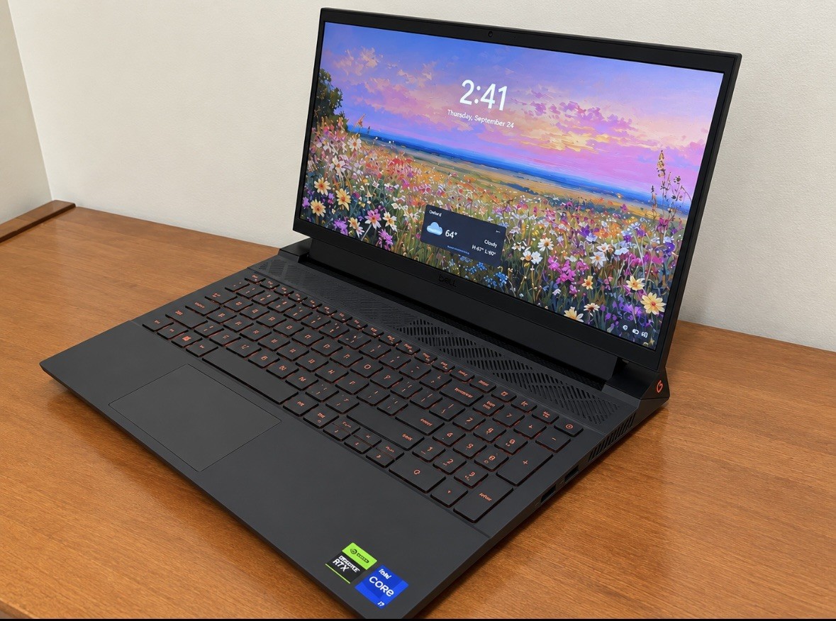 Dell G15 5535 15.6" (1TB SSD, AMD Ryzen 5 7000 Series, 5.00GHz, 16GB) Gaming...