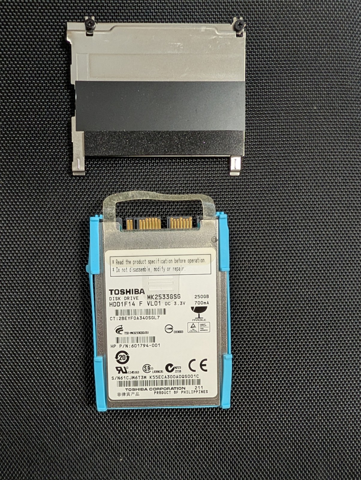 TOSHIBA MK2533GSG 250GB 1.8" MICRO SATA HDD shipping from US