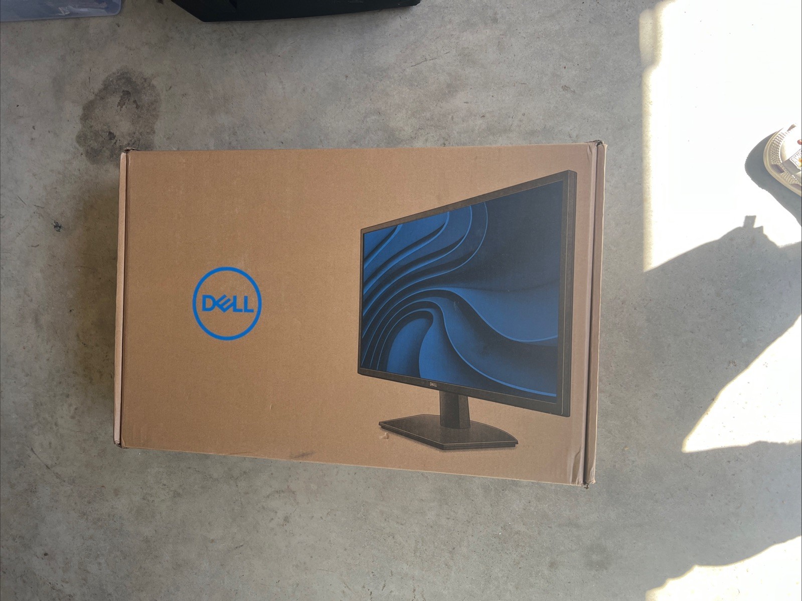 Dell 27 SE2725H Monitor - 27-Inch Full HD (1920x1080), VA Panel, Tilt Functiona