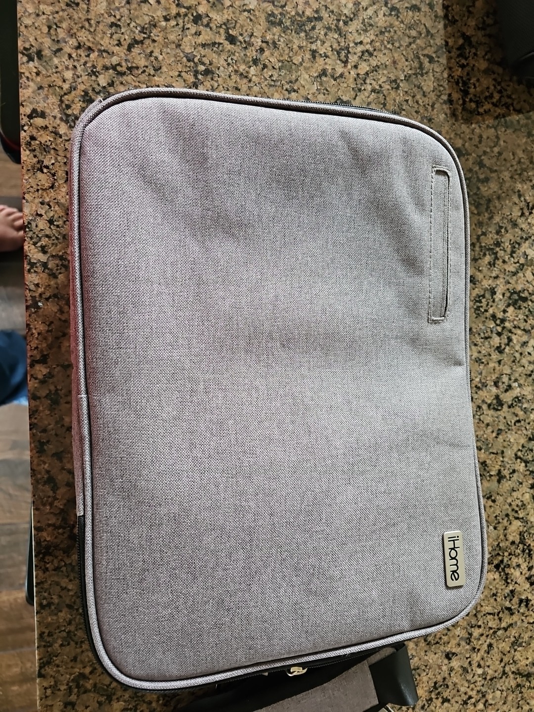   iHome Smart Brief: 13 inch Laptop Bag Briefcase for Mac Computer Grey iPad