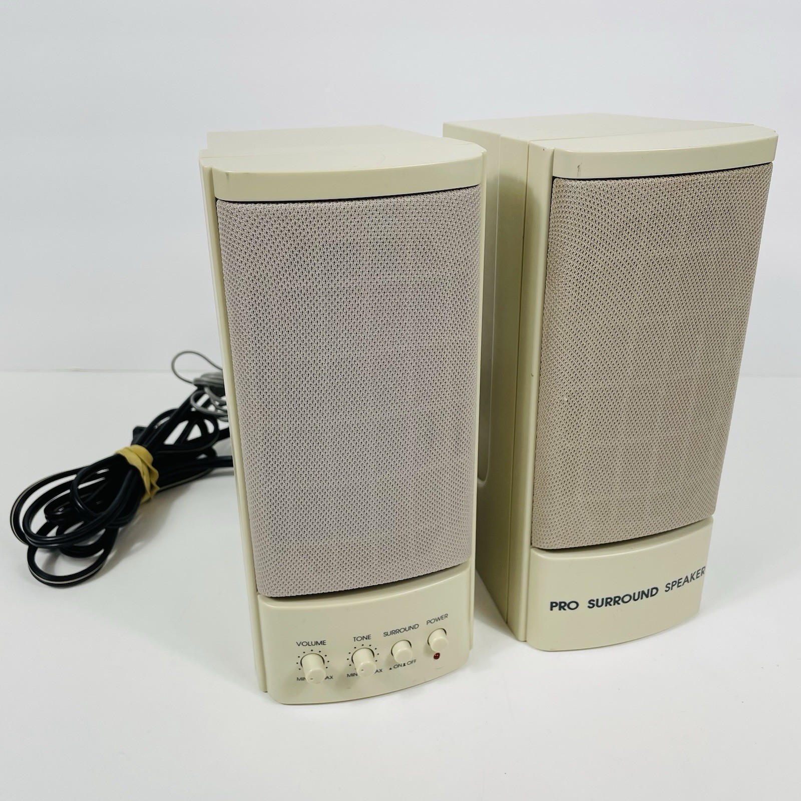 Inland Pro Surround Speakers White 88048 - Desktop Computer PC Sound Great