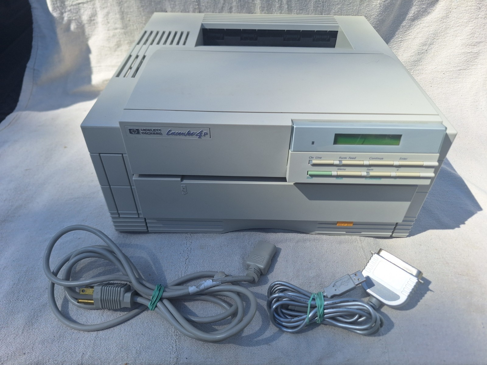 Vintage HP Hewlett-Packard LaserJet 4P Laser Printer C2005A W Cable- READ