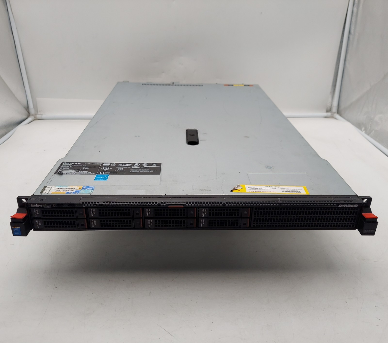 LENOVO THINKSERVER RD550 Server 2x Xeon E5-2630 V3 2.30GHZ 128GB RAM NO HDD