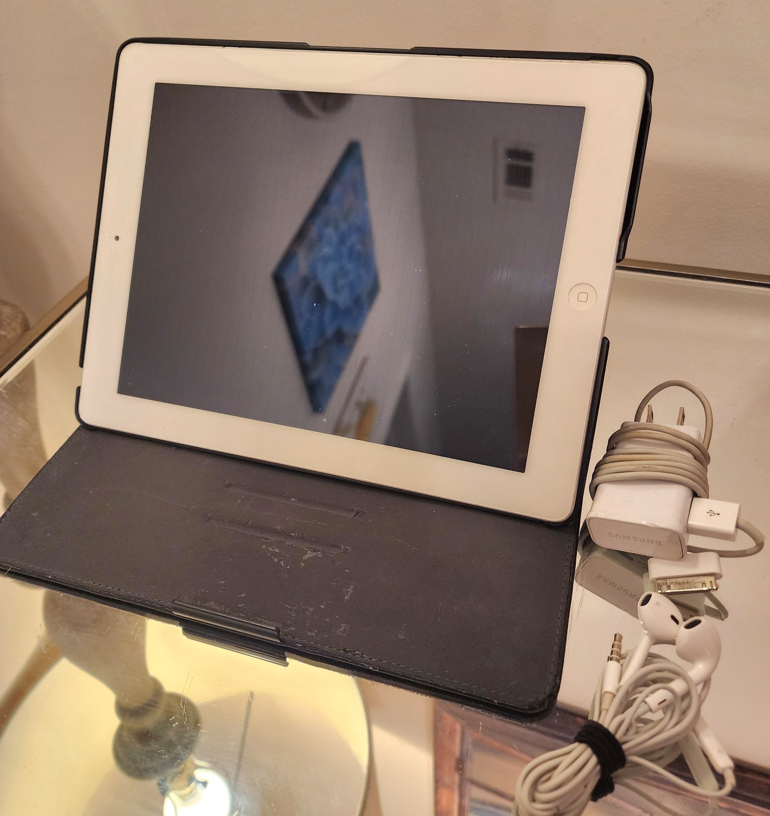 The Original Apple iPad Tablet, First Generation