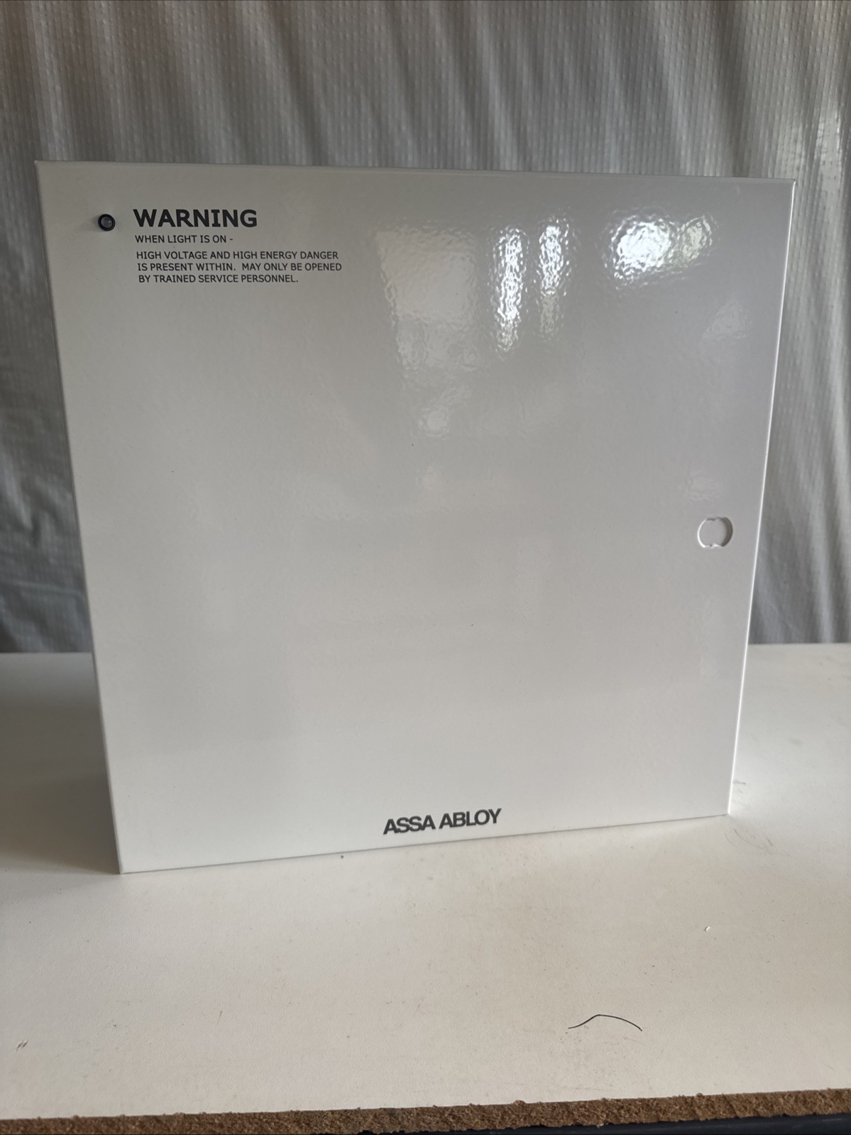 ASSA ABLOY AQD4-8F8R2 Supervised PS 12/24 VDC 4A 8 Fused 2A Access Relay w/FT