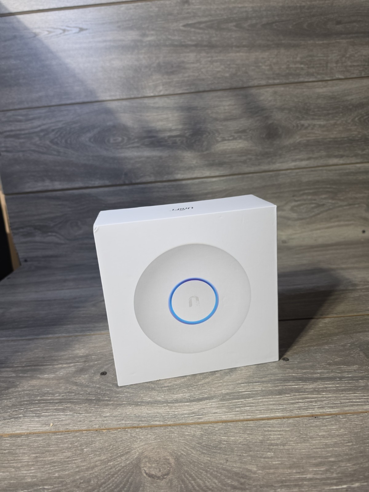 Ubiquiti UniFi nanoHD UAP-nanoHD-US Wireless Access Point New Open Box W/ Extra