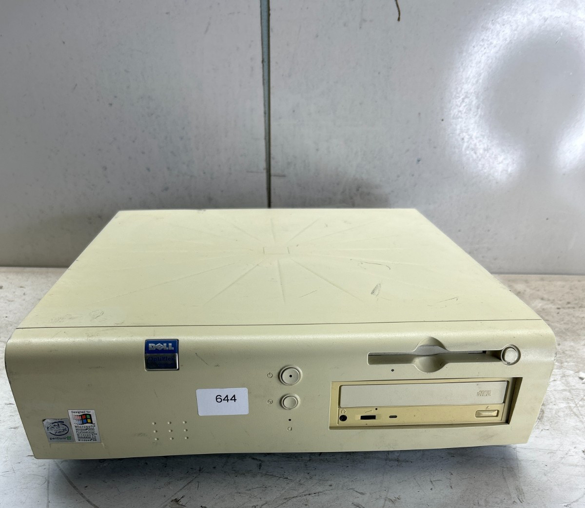 Dell OptiPlex GX110 Intel Pentium III 733MHz 128MB NO HDD