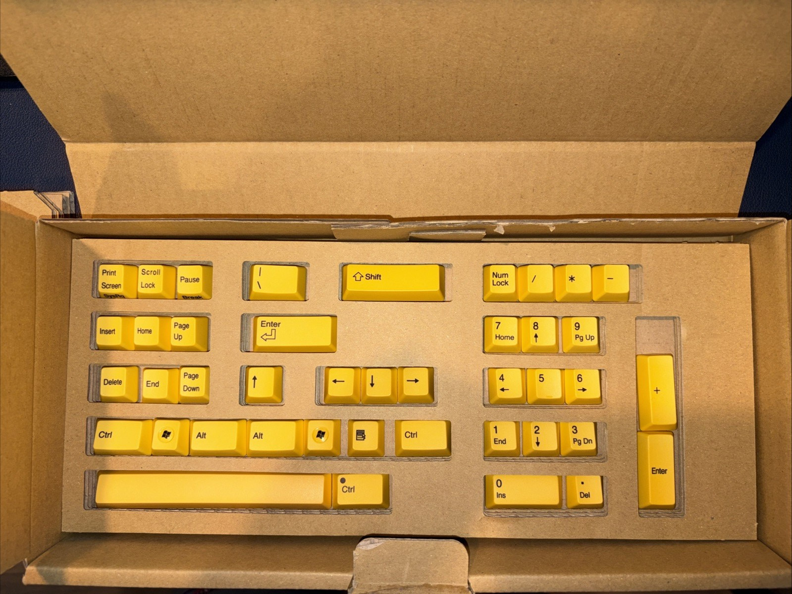 Realforce R1 Topre Yellow Key caps - Extremely Rare