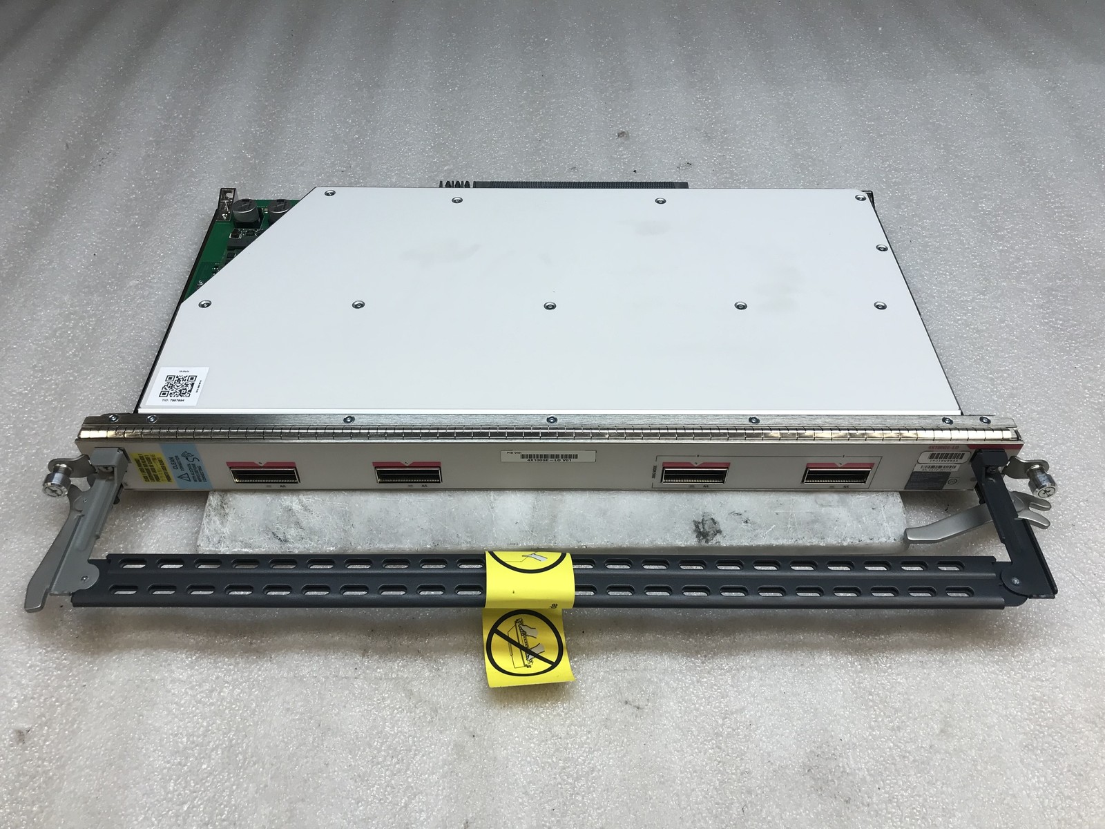 CISCO 4X100GE-LO IPUIBWRAA CRS-X SERIES 4-PORT 100GE LAN/OTN INTERFACE MODULE