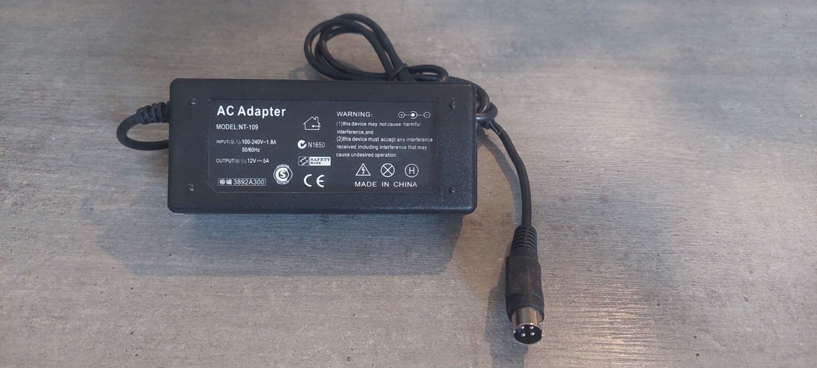 12V 4-Pin DIN Power Supply Charger For Sanyo CLT2054 LCD TV Monitor AC Adapter