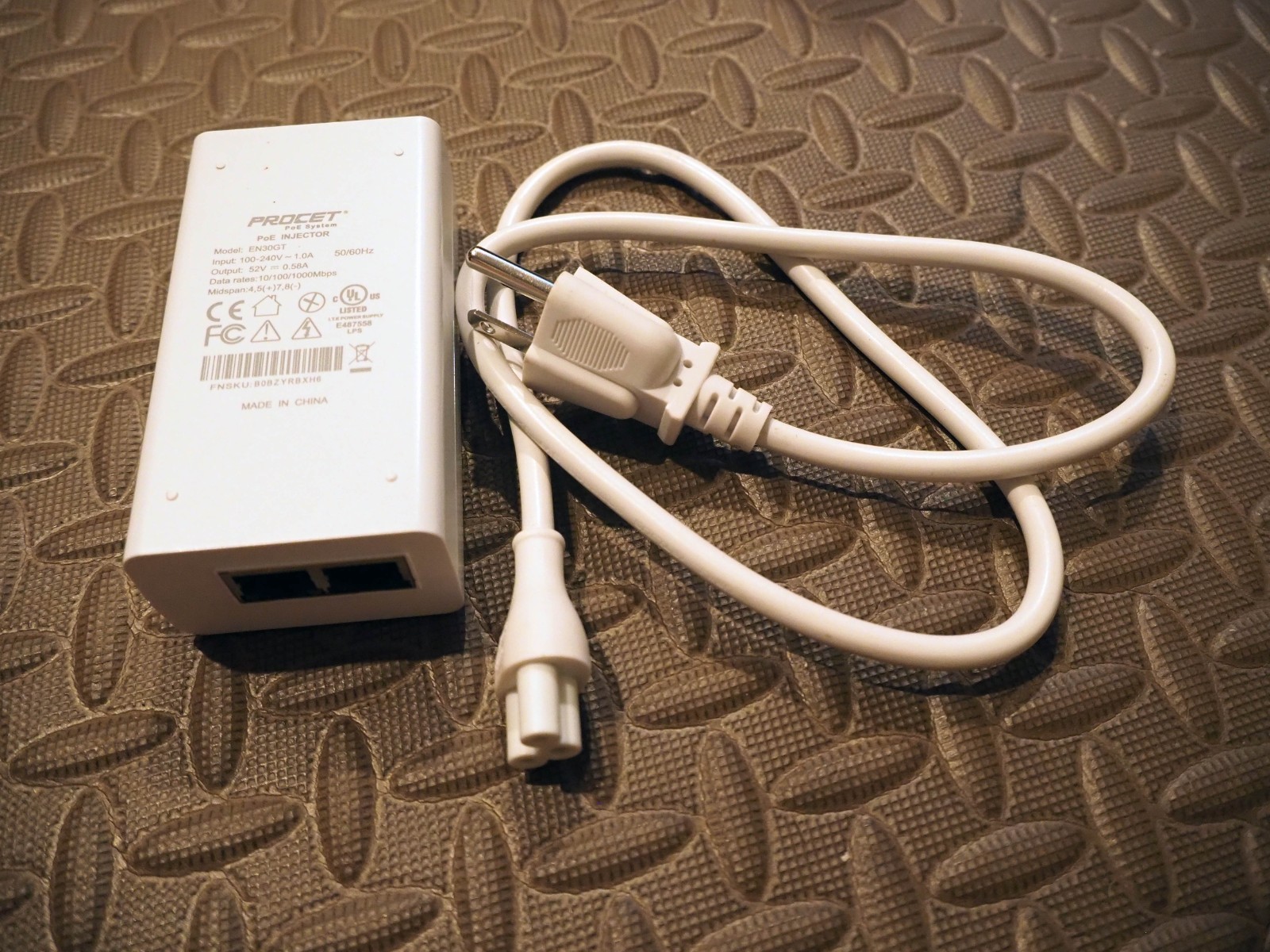 Procet PoE Injector EN30GT Gigabit Power Over Ethernet  Helium Outdoor Hotspot