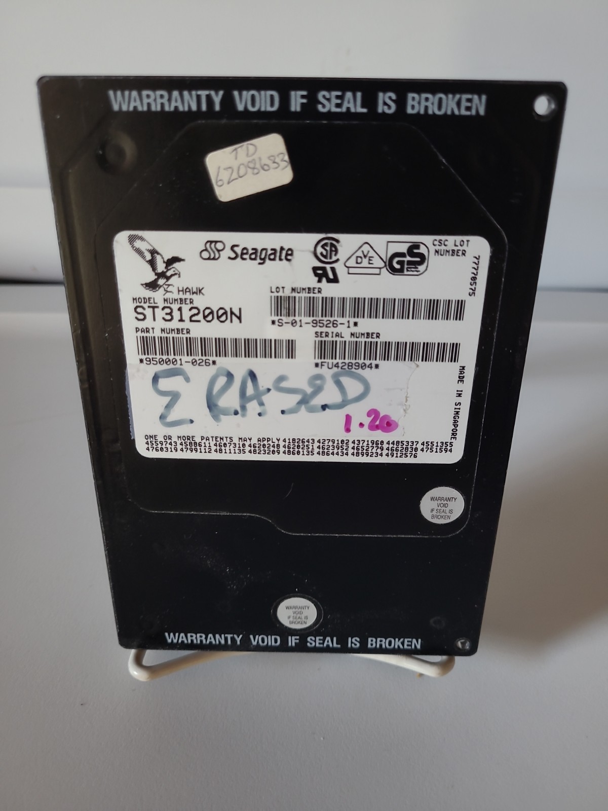 Vintage Seagate	ST31200N 1.2G SCSI2 internal HDD