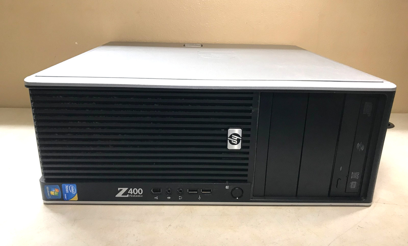 HP Z400 Workstation PC Xeon W3520 @ 2.67GHz 6GB RAM Quadro NVS 450 & 600 No HDD