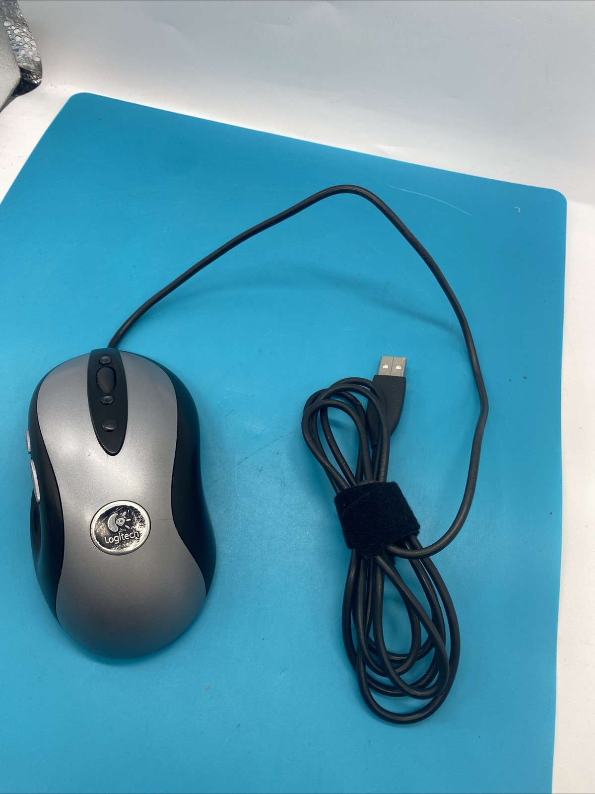 Logitech MX500 Optical Mouse Gaming Silver Black 8 Buttons