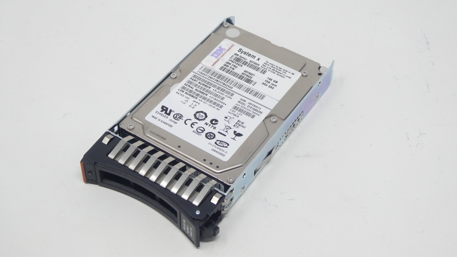 IBM 146GB Internal 15000RPM 2.5"  SAS HDD Hard Drive 90Y8926