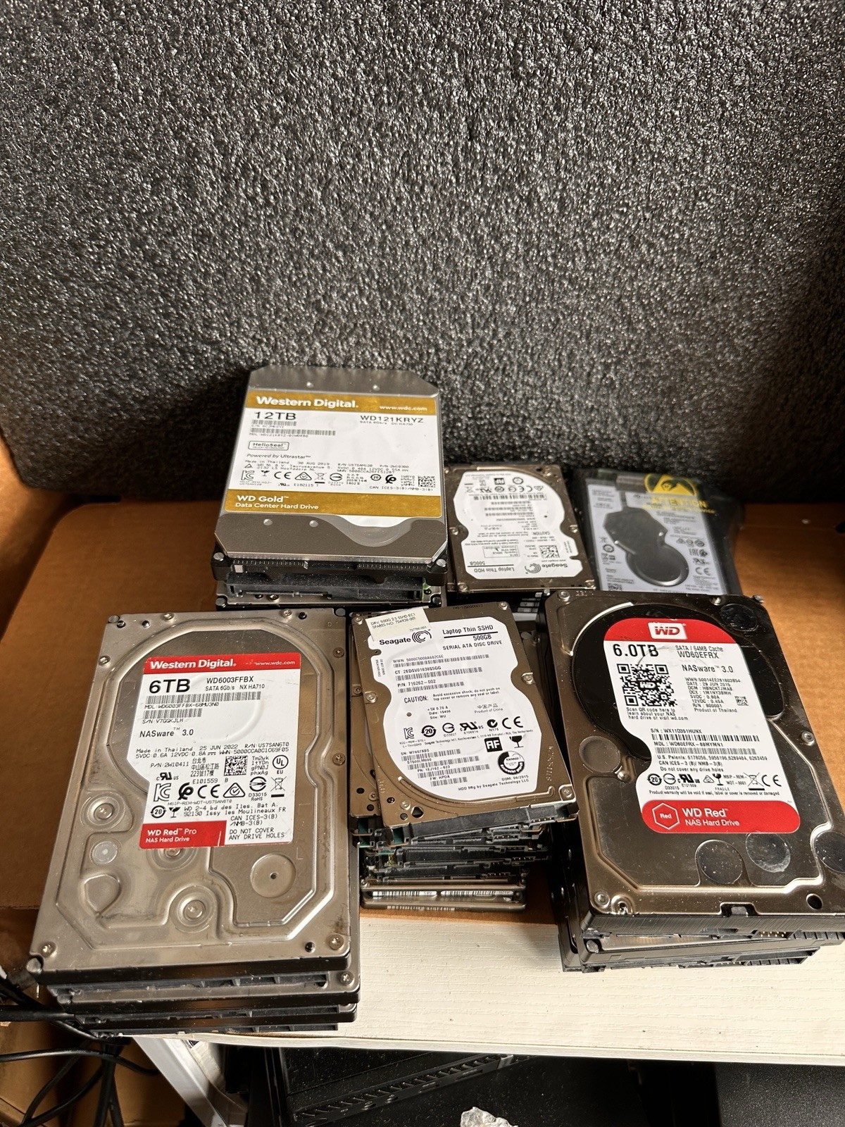 Lot Of (30) Hard Drive 2.5 3.5 As Is 