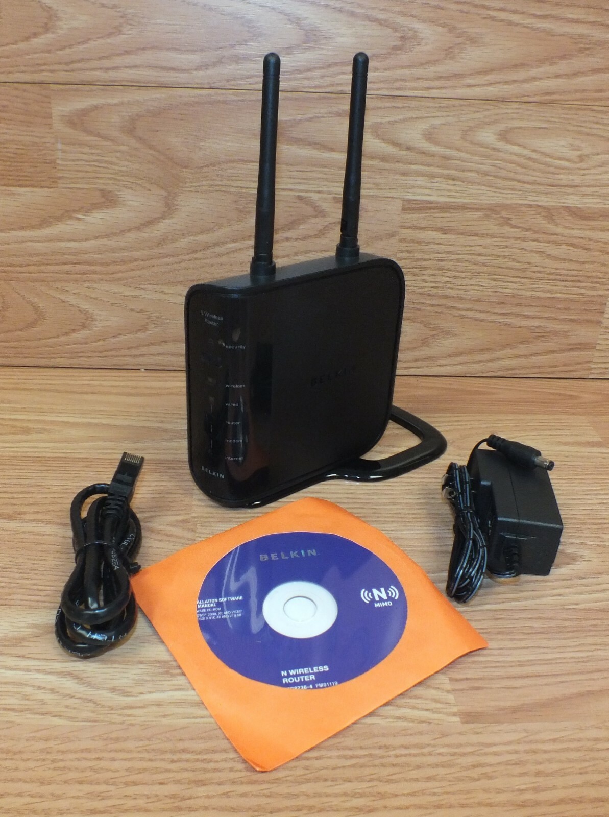 Belkin F5D8236-4 (v2) 54 Mbps 4-Port 10/100 Wireless N Router W/ Stand Bundle 