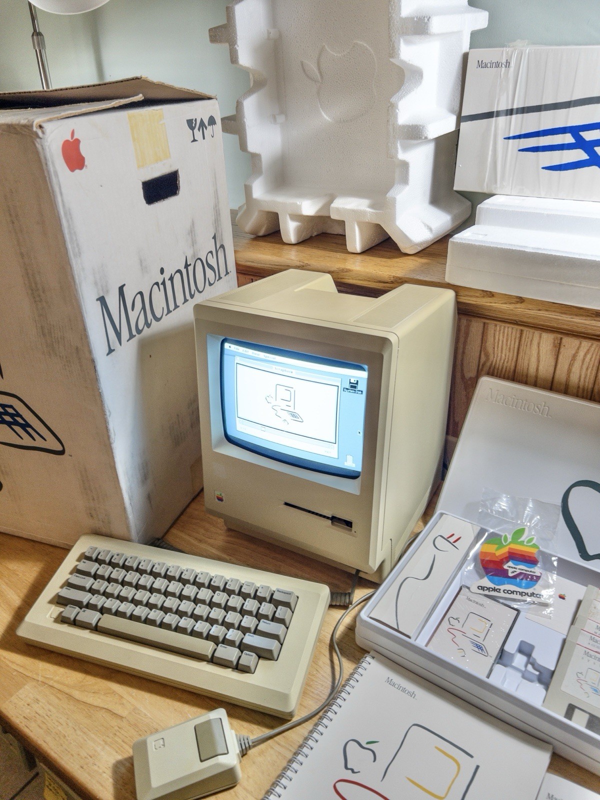 1984 APPLE MACINTOSH 128K MATCHING # BOX Set Original Mac Model M0001 WORKS RARE