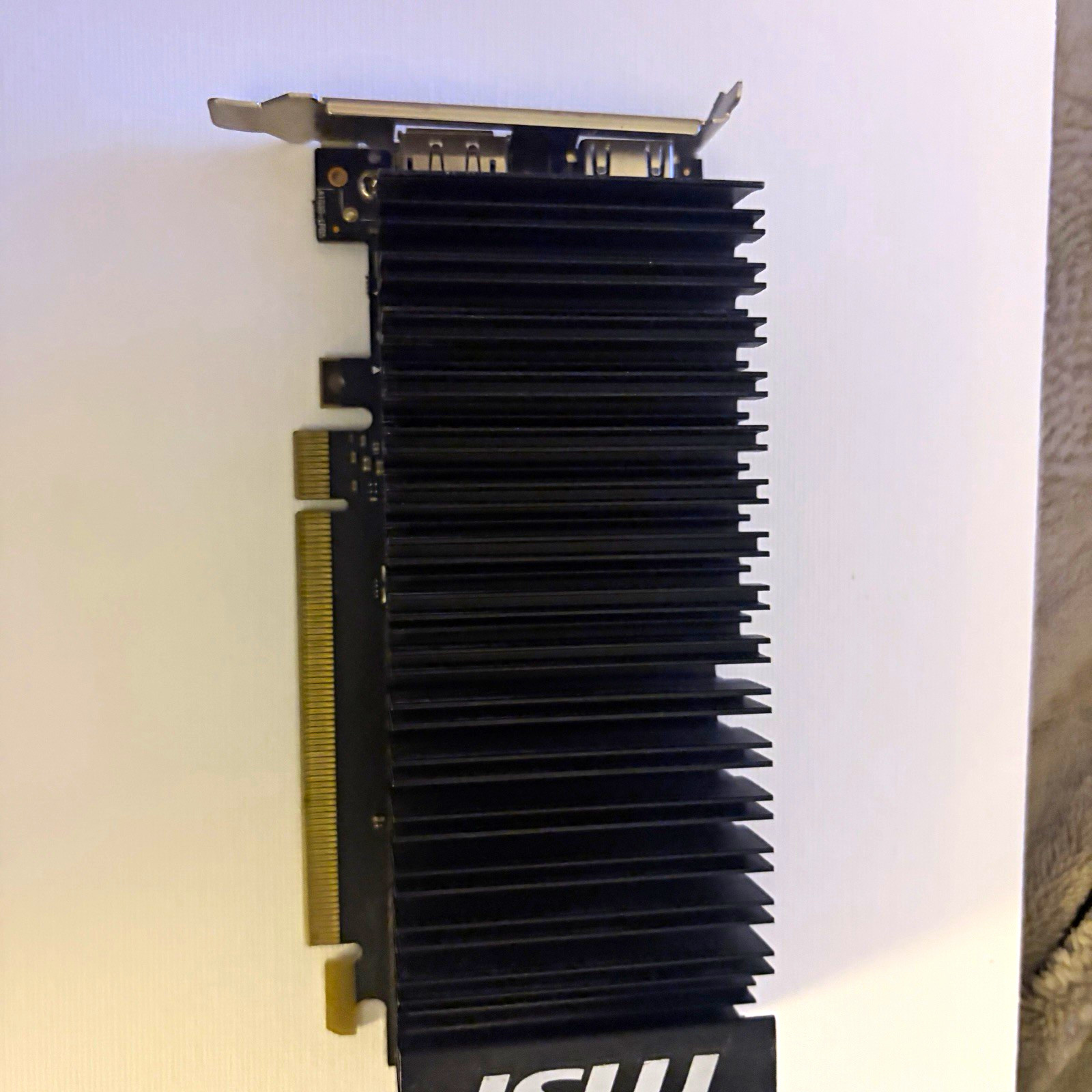 ASUS GeForce GT 1030 SFF Low Profile Passive GPU Heatsink HDMI DisplayPort