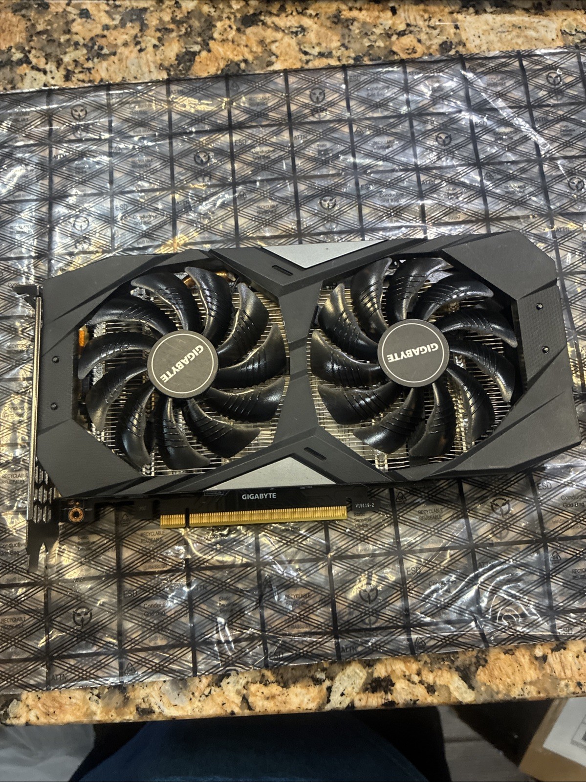 Gigabyte GeForce GTX 1660 SUPER 6GB GDDR6 Graphics Card GV-N166SOC-6GD - GRADE A