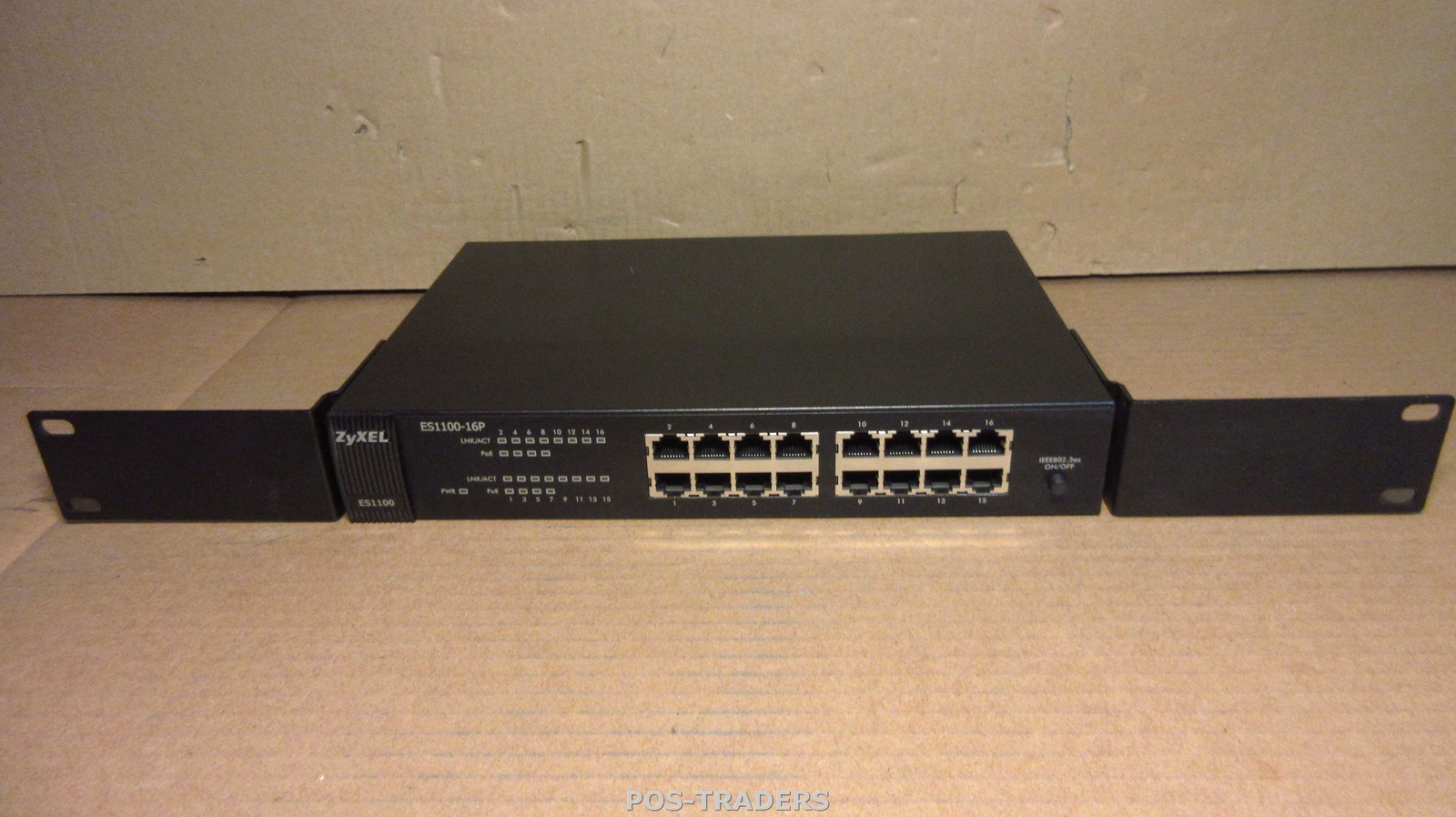 ZyXEL ES1100-16P 16-Port POE Fast Ethernet Switch 10/100 Unmanaged + RACK EARS