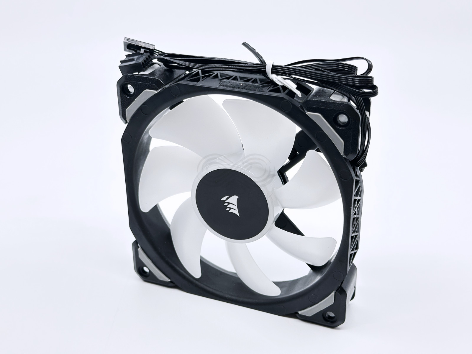 31-004896 Corsair 120mm Case RGB Fan 12V DC 0.225A ML120 Series