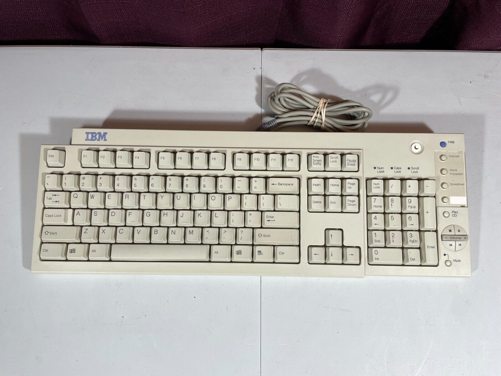 Vintage IBM KB-7993 white PS/2 keyboard plus 7 extra buttons,  6 vol. controls