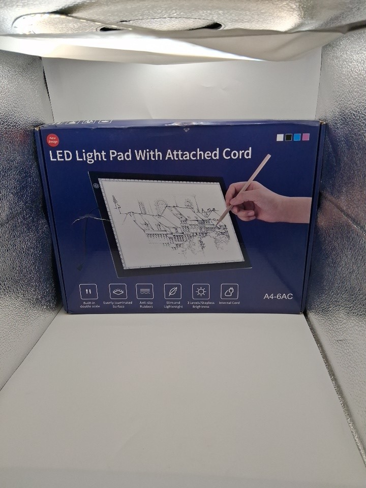 Zocelight A4 LED Light Box Ultra-Thin USB Adjustable w/Stand 3-Level Dimming NIB